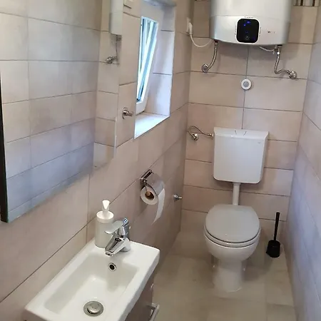 Timiba Apartment *
